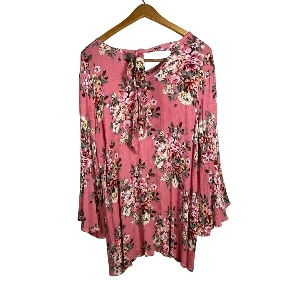 𝅺SOUTHERN Stitch Women's Tunic Bell Sleeve Bohemian Tie Back Pink Floral Size M - Picture 3 of 7